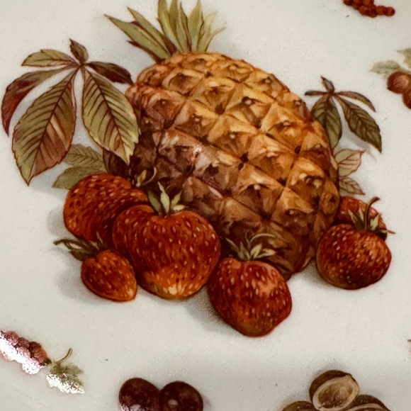 Vintage (Royal Hanover)Winterling Germany Decorative Plate - Picture 4 of 9